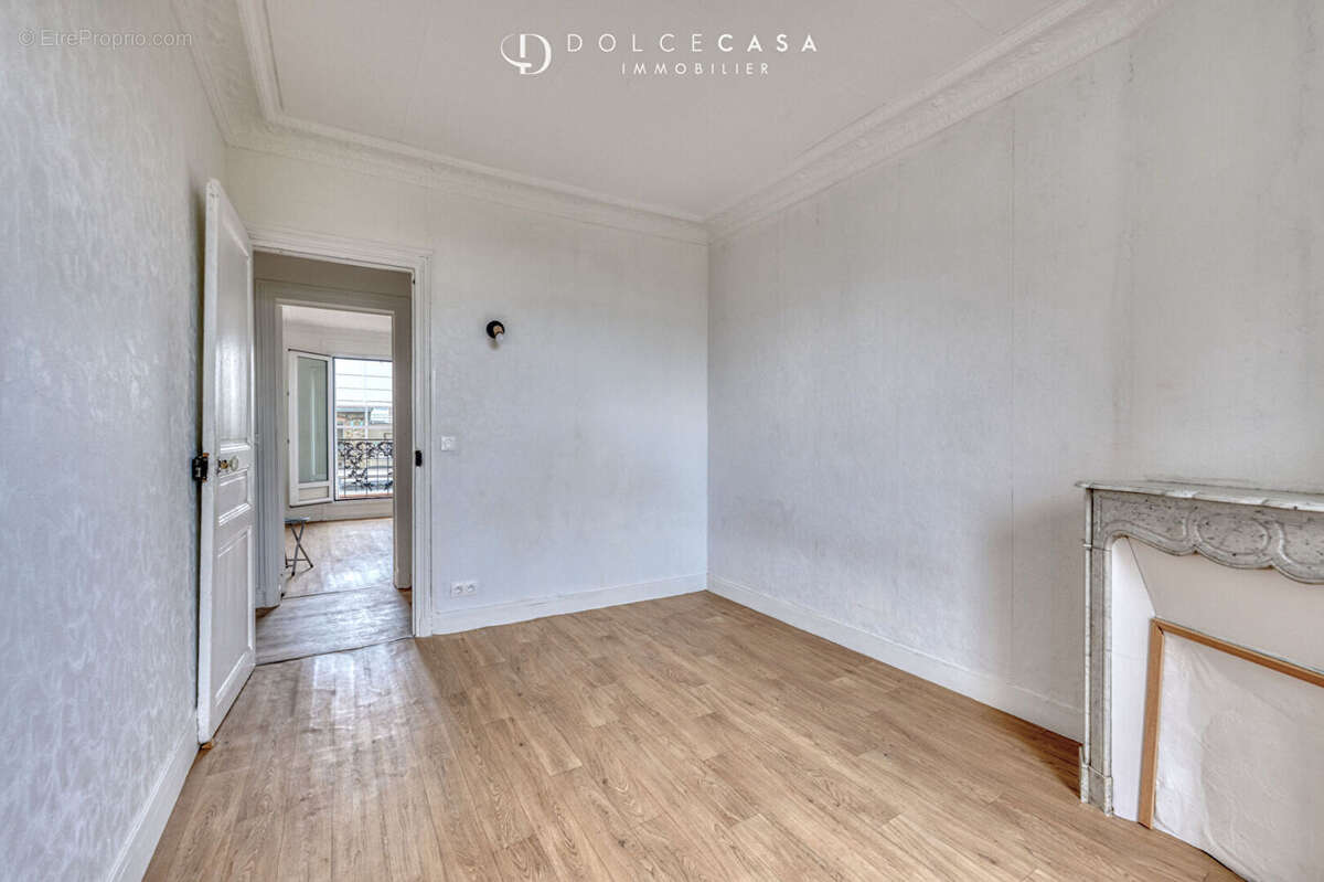 Appartement à LE PERREUX-SUR-MARNE