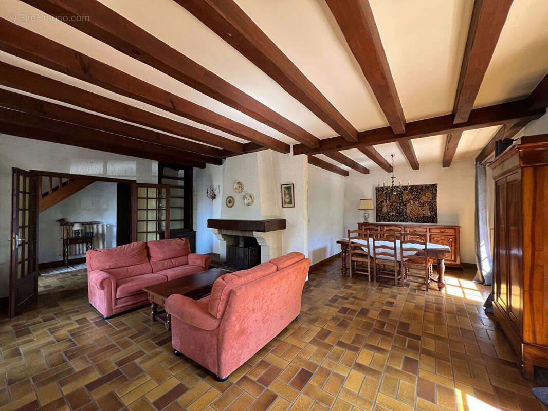 Maison à SAINT-MEDARD-EN-JALLES