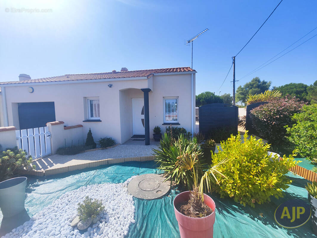 Maison à L&#039;AIGUILLON-SUR-MER