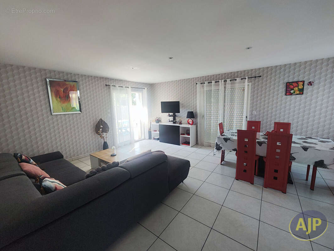 Maison à L&#039;AIGUILLON-SUR-MER