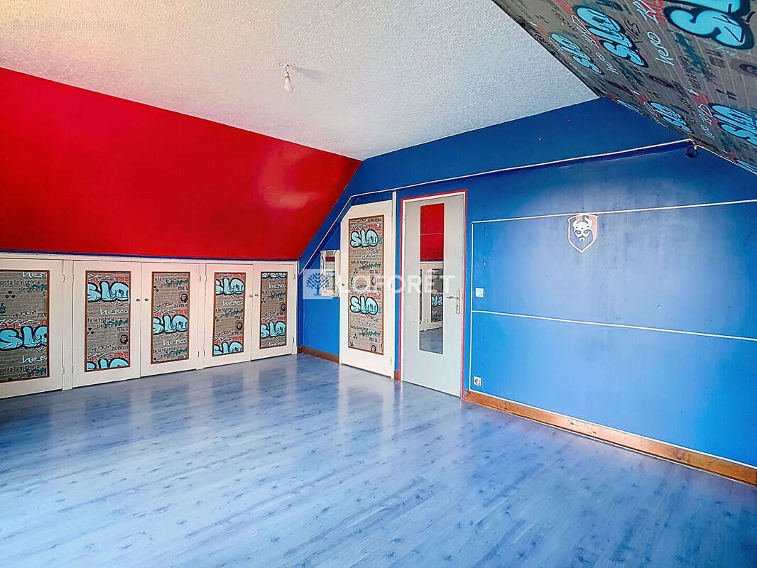 Maison à NOYERS-BOCAGE