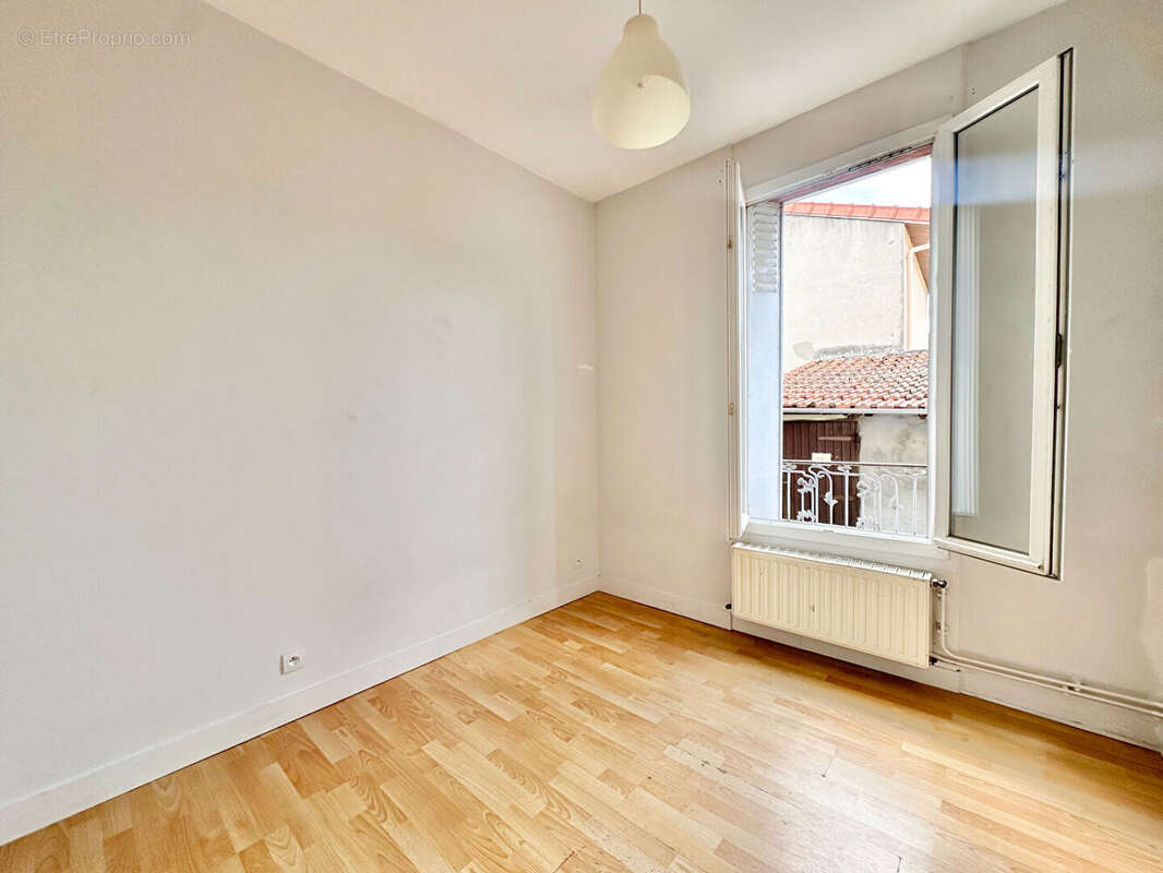 Appartement à FONTENAY-SOUS-BOIS