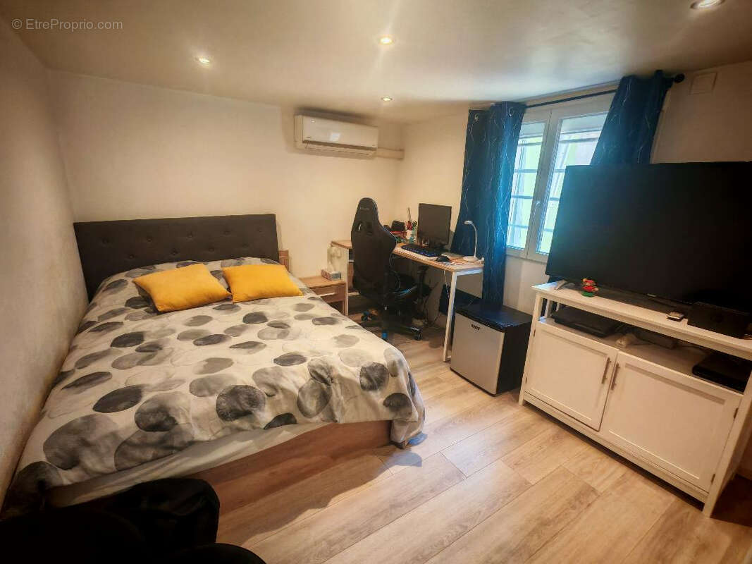 Maison à SARTROUVILLE