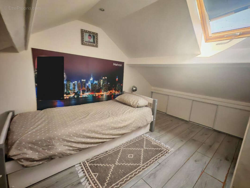 Maison à SARTROUVILLE