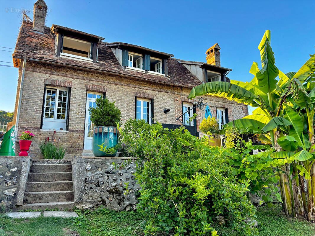 Maison à LES THILLIERS-EN-VEXIN