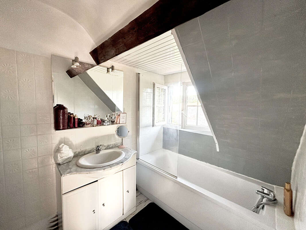 Maison à LES THILLIERS-EN-VEXIN