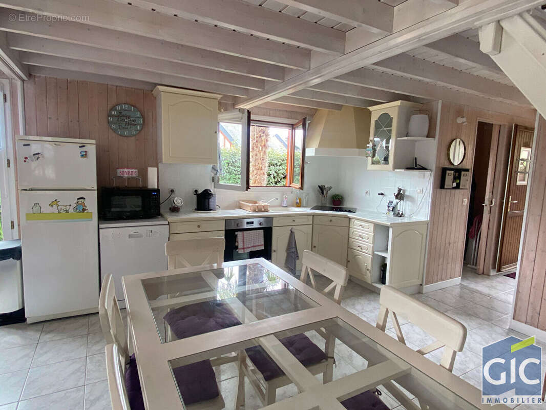 Maison à MERVILLE-FRANCEVILLE-PLAGE