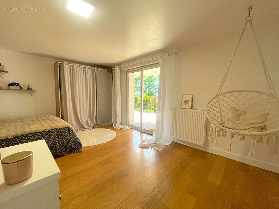 Maison à GUJAN-MESTRAS