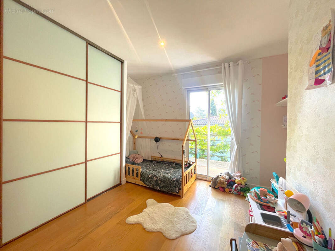 Maison à GUJAN-MESTRAS