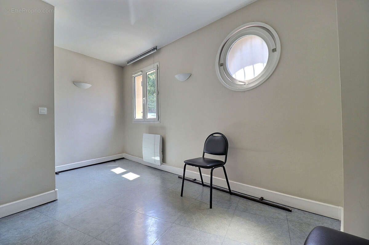 Appartement à COLOMBES