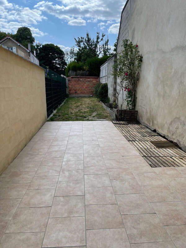 Maison à LIZY-SUR-OURCQ