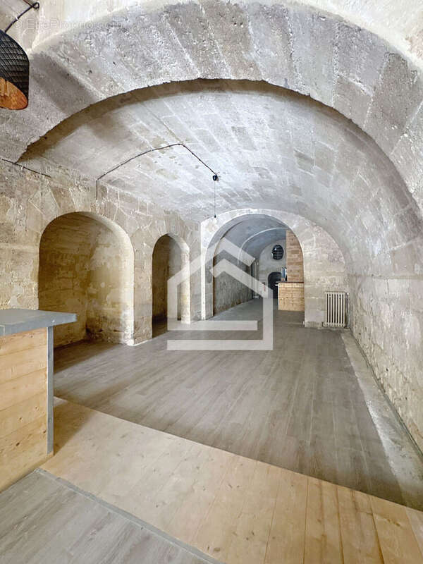 Commerce à BORDEAUX