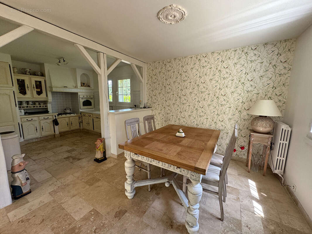 Maison à MONTFORT-L'AMAURY