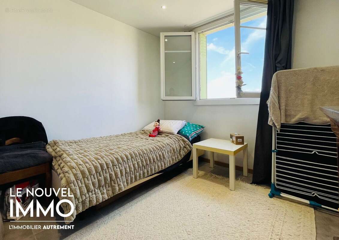 Appartement à SALON-DE-PROVENCE