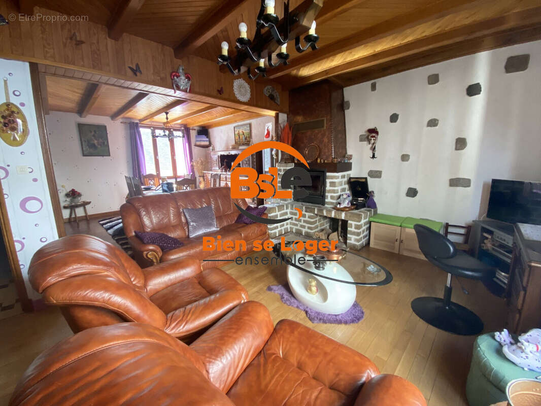 Maison à CHAUDES-AIGUES