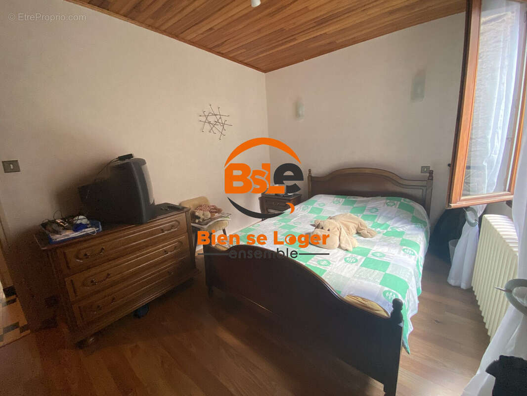 Maison à CHAUDES-AIGUES