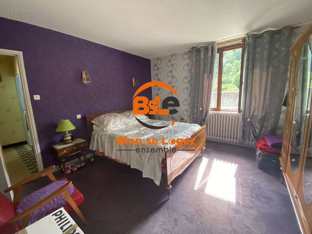 Maison à CHAUDES-AIGUES