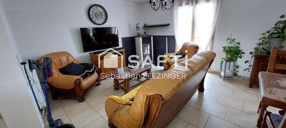 Photo 3 - Maison à COLLIGIS-CRANDELAIN