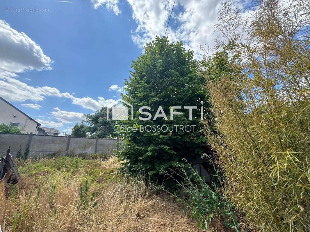 Photo 3 - Maison à TRELAZE