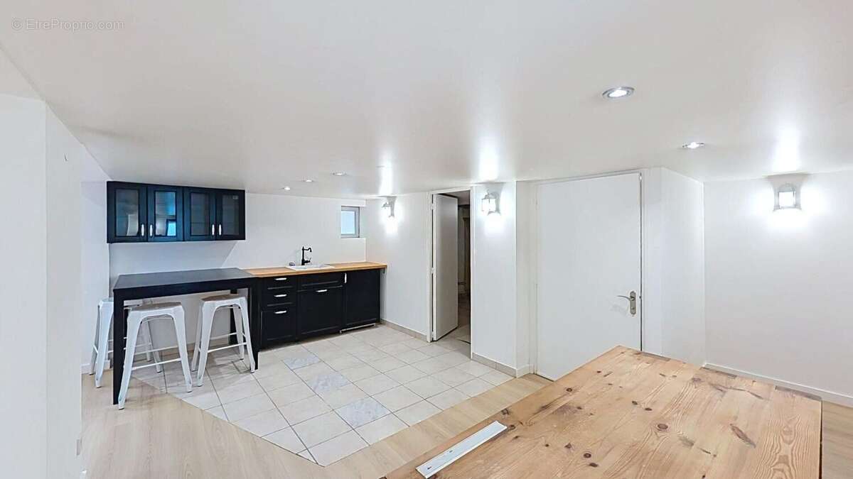 Photo 2 - Commerce à MORSANG-SUR-ORGE