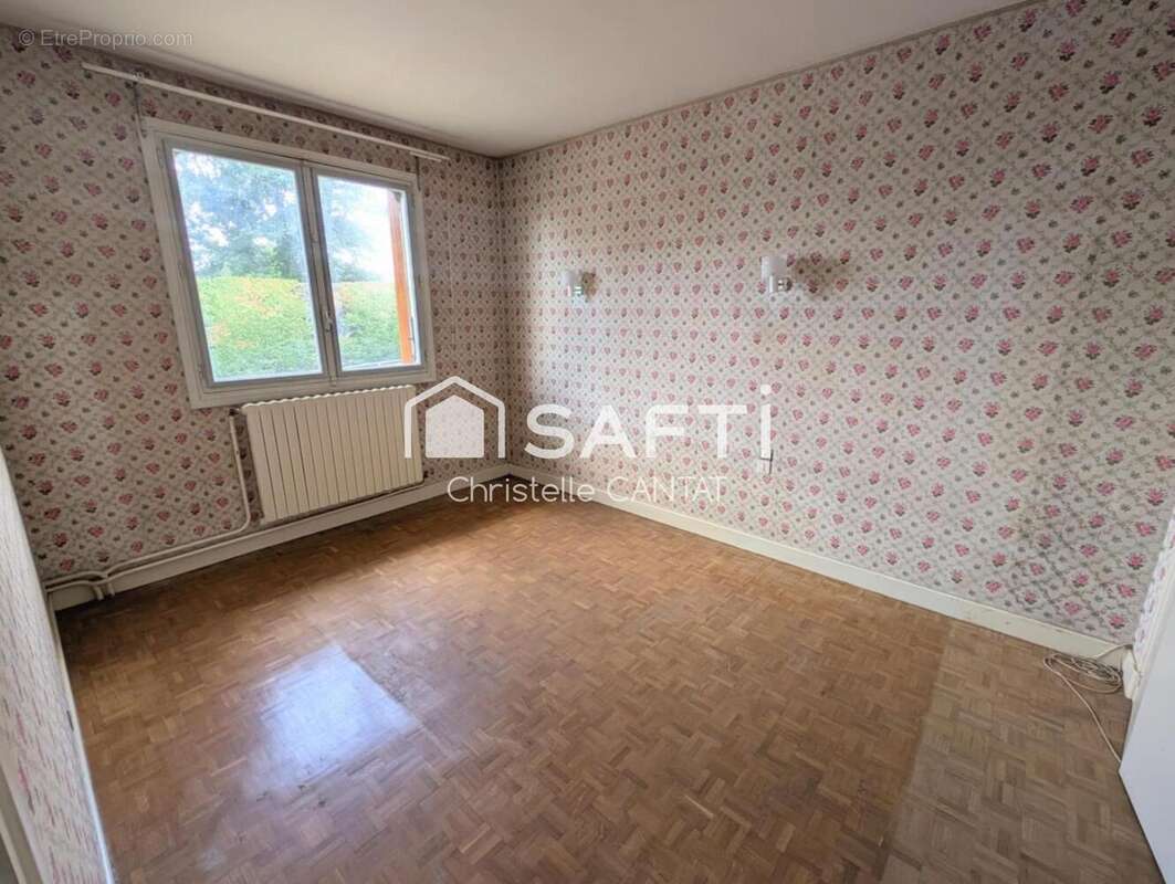 Photo 7 - Maison à MONTLUCON