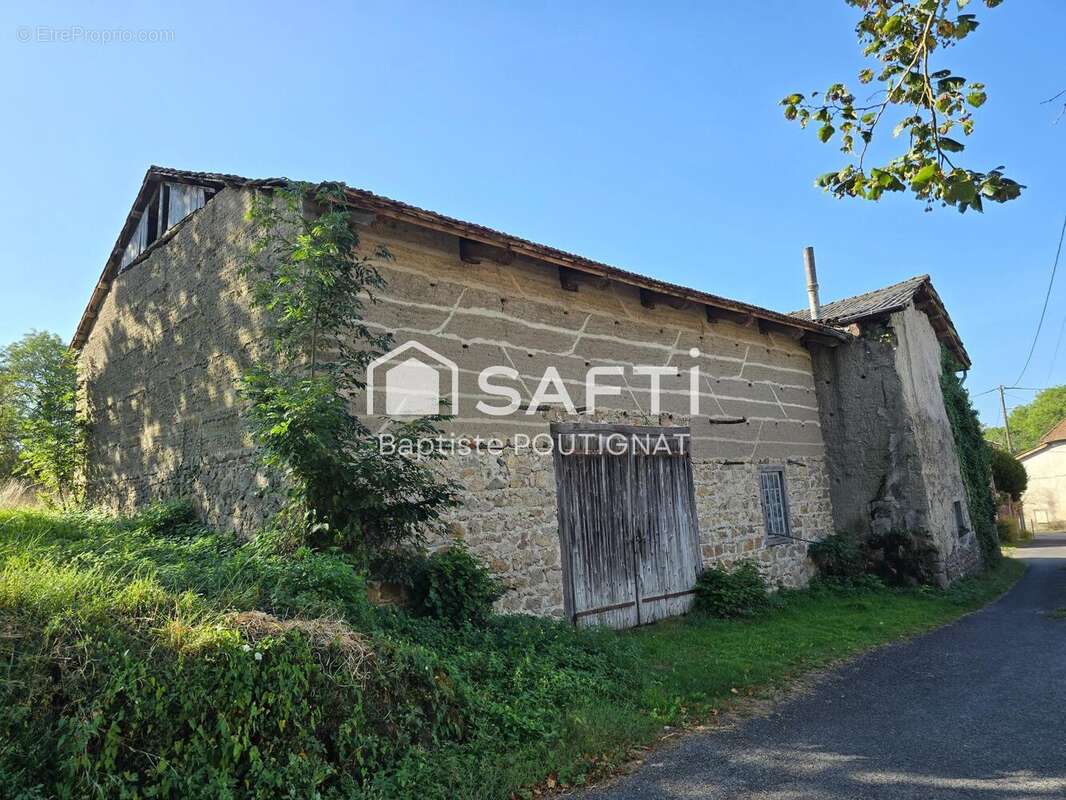 Photo 2 - Maison à AMBERT