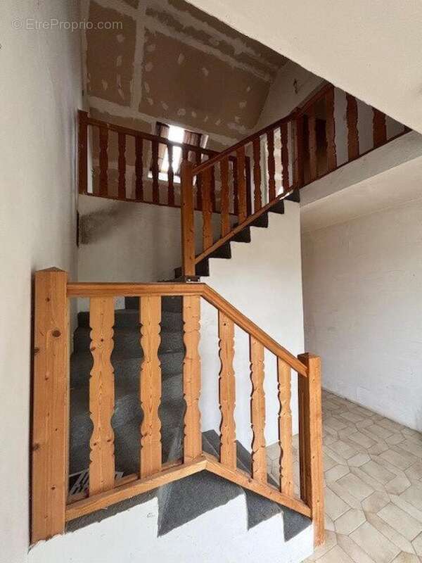 Photo 8 - Maison à NOUANS-LES-FONTAINES