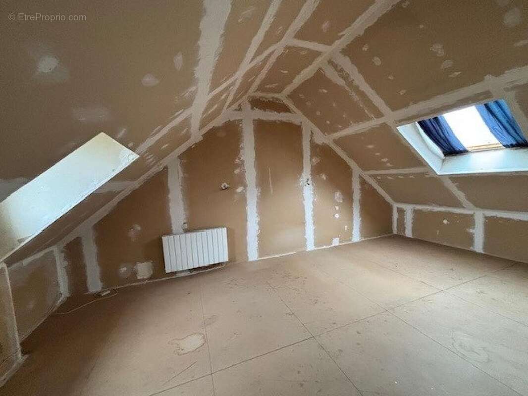 Photo 9 - Maison à NOUANS-LES-FONTAINES