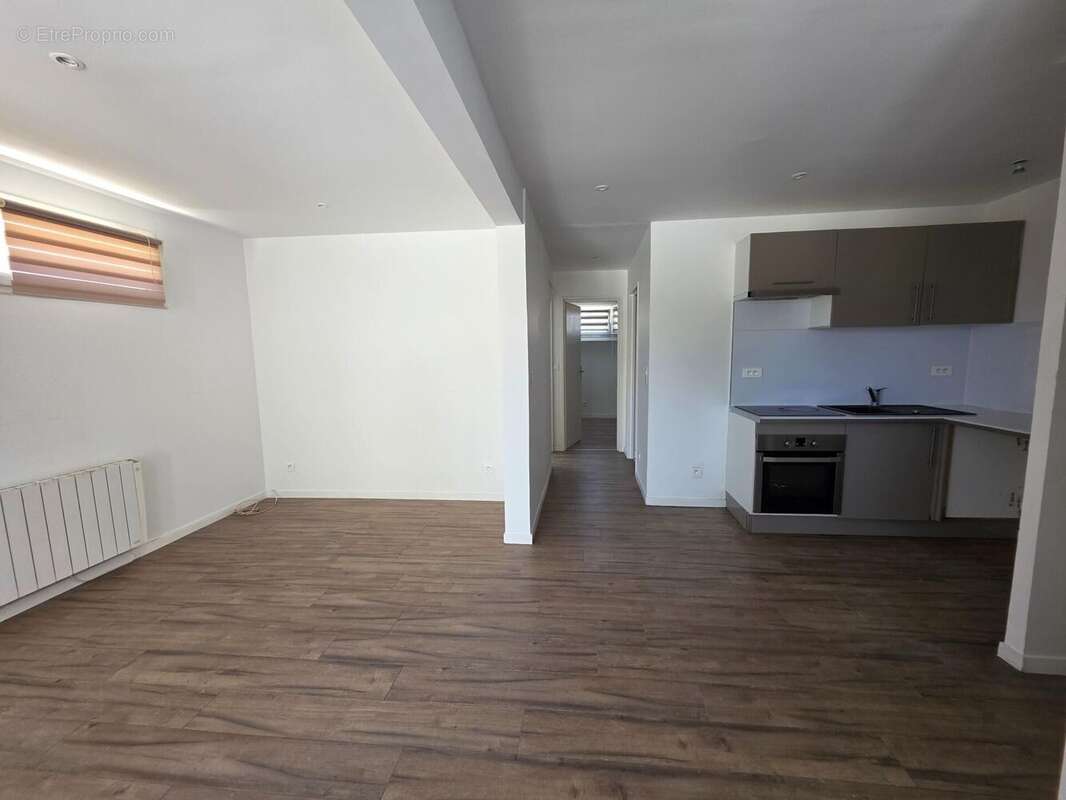 Photo 2 - Appartement à REIMS
