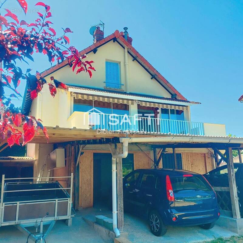 Photo 1 - Maison à PREMILHAT