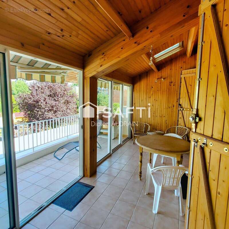 Photo 3 - Maison à PREMILHAT