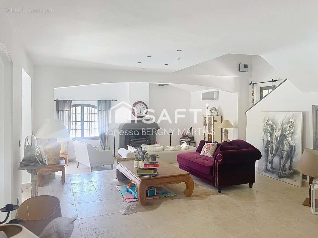 Photo 2 - Maison à GASSIN