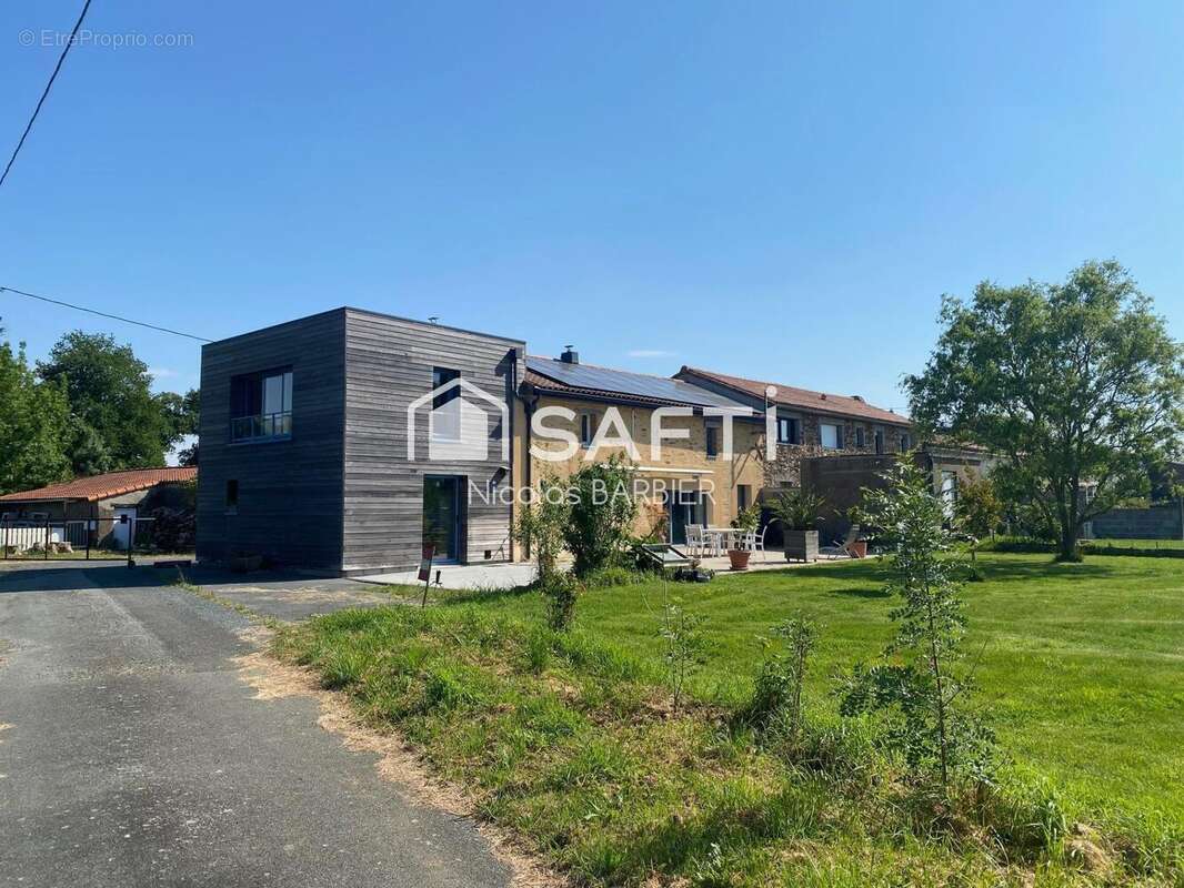 Photo 3 - Maison à TILLIERES