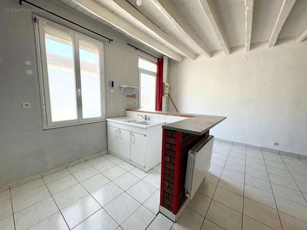 Photo 8 - Maison à VILLAINES-SOUS-LUCE