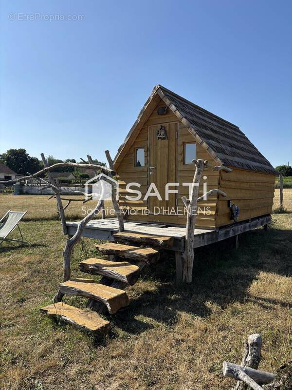 Photo 1 - Commerce à HERRY