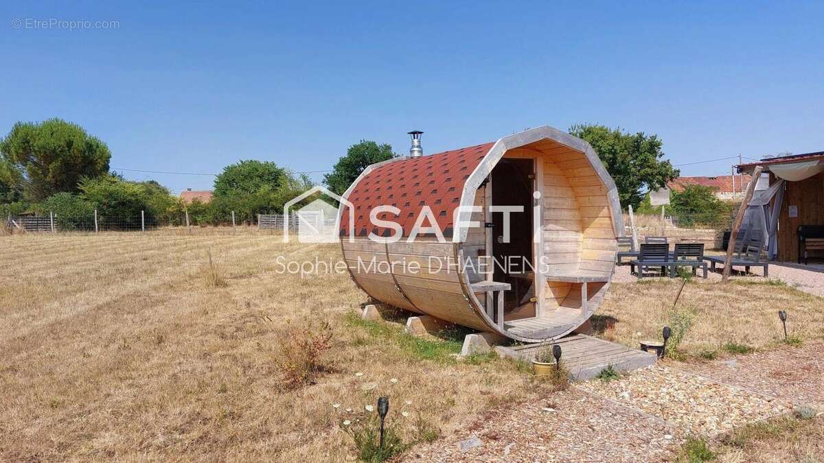 Photo 6 - Commerce à HERRY