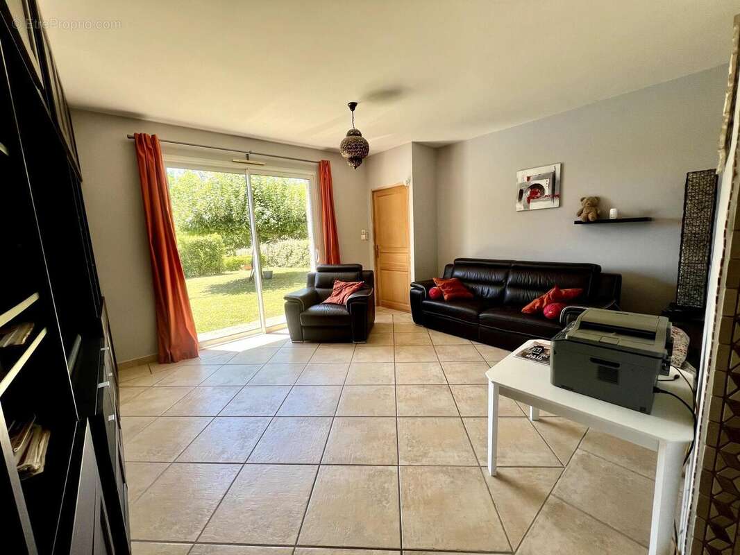 Photo 7 - Maison à LAGUPIE