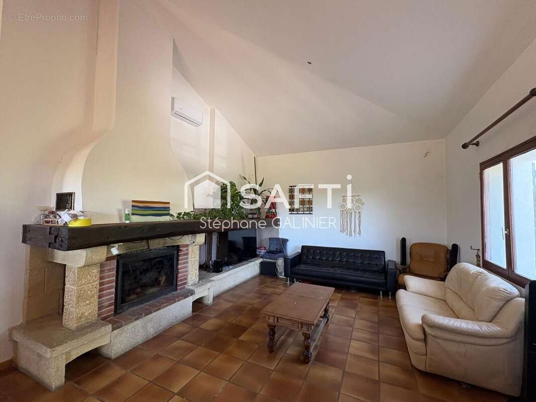 Photo 3 - Maison à AURIAC-SUR-VENDINELLE