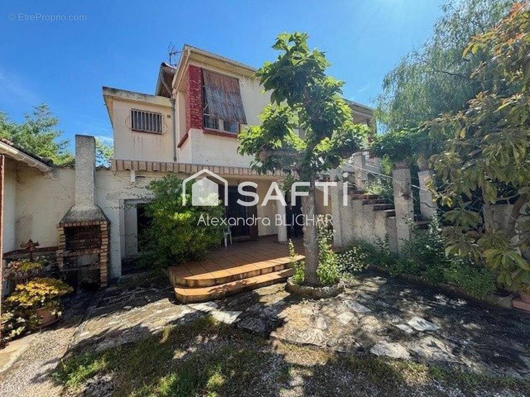 Photo 1 - Maison à SIX-FOURS-LES-PLAGES