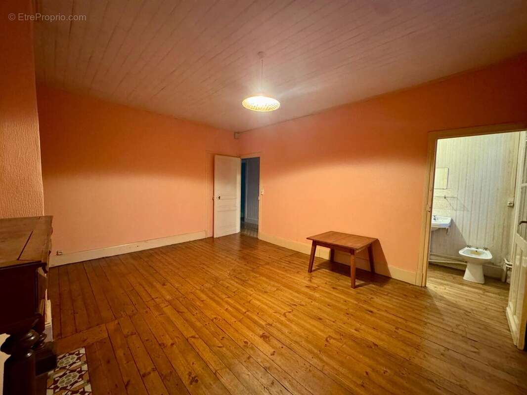 Photo 8 - Maison à FUMEL