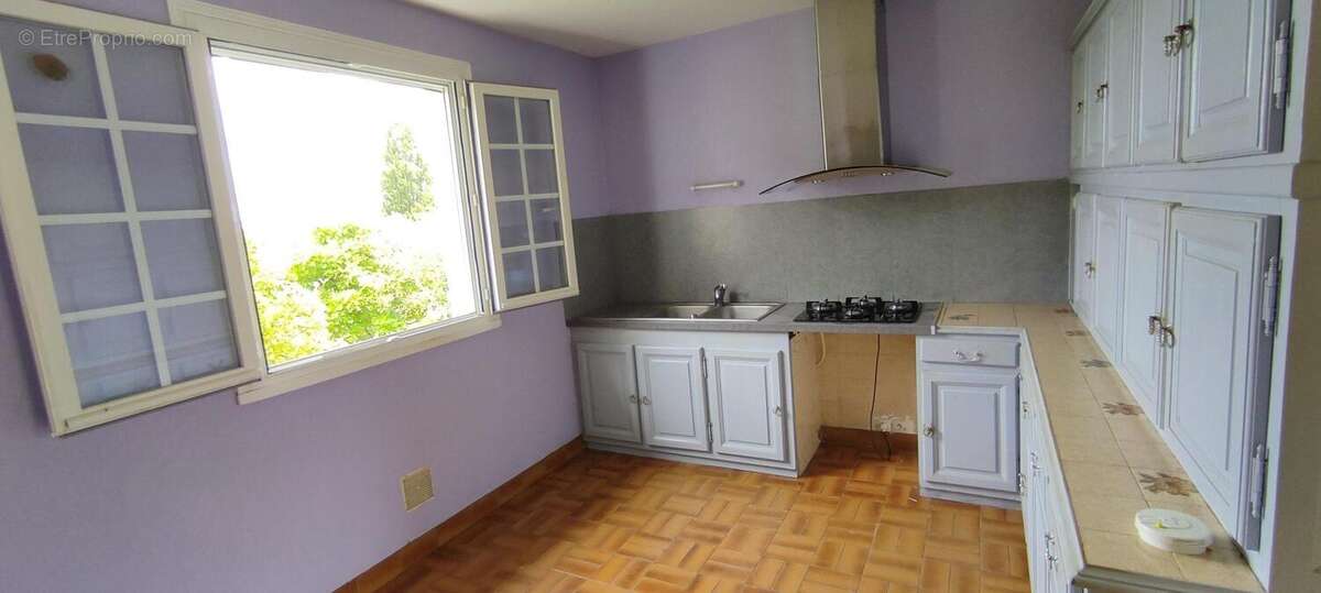 Photo 4 - Maison à ROULLET-SAINT-ESTEPHE