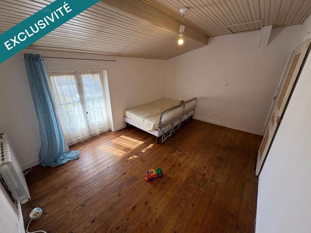 Photo 6 - Maison à LE VIGEANT