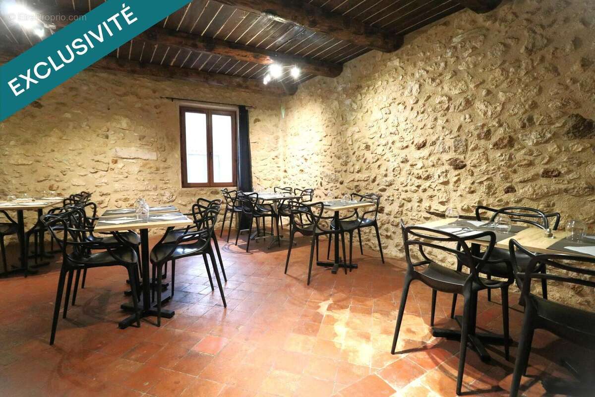 Photo 4 - Commerce à LA ROQUE-D&#039;ANTHERON