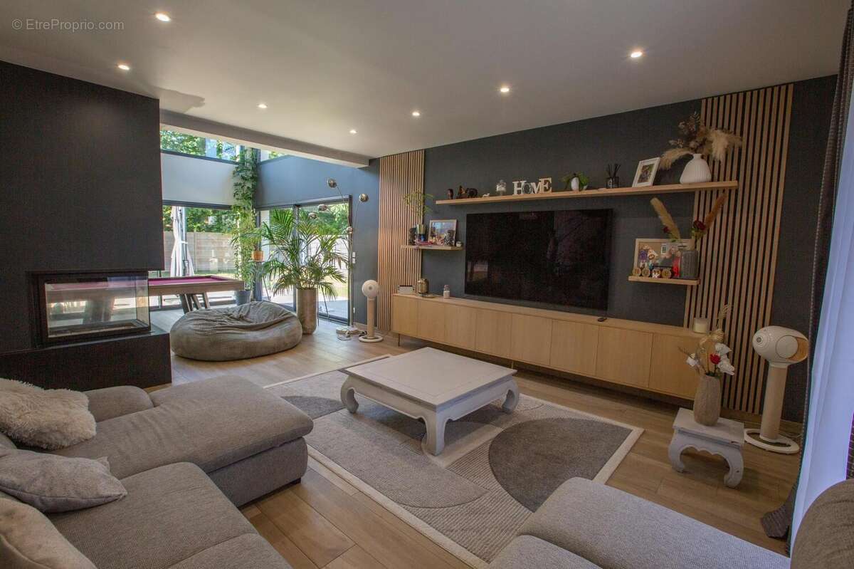 Photo 6 - Maison à SAINT-REMY-LES-CHEVREUSE