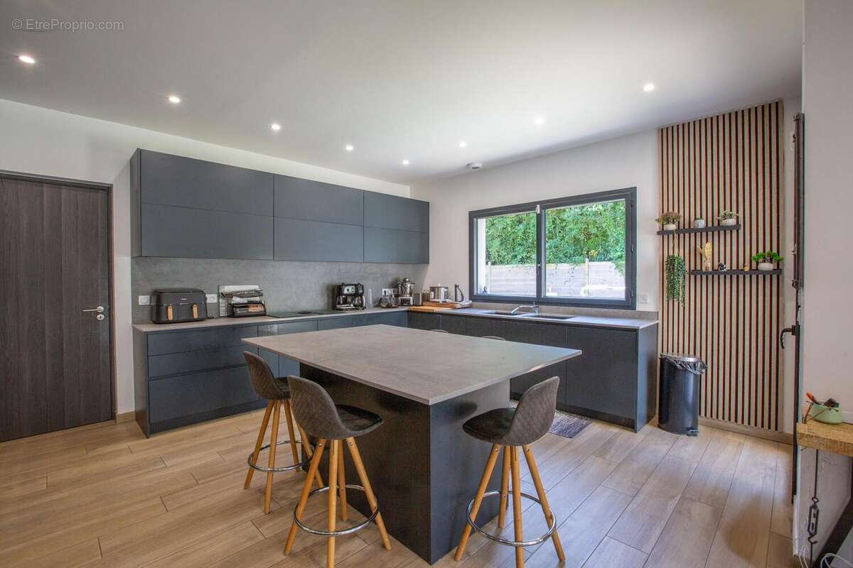 Photo 8 - Maison à SAINT-REMY-LES-CHEVREUSE