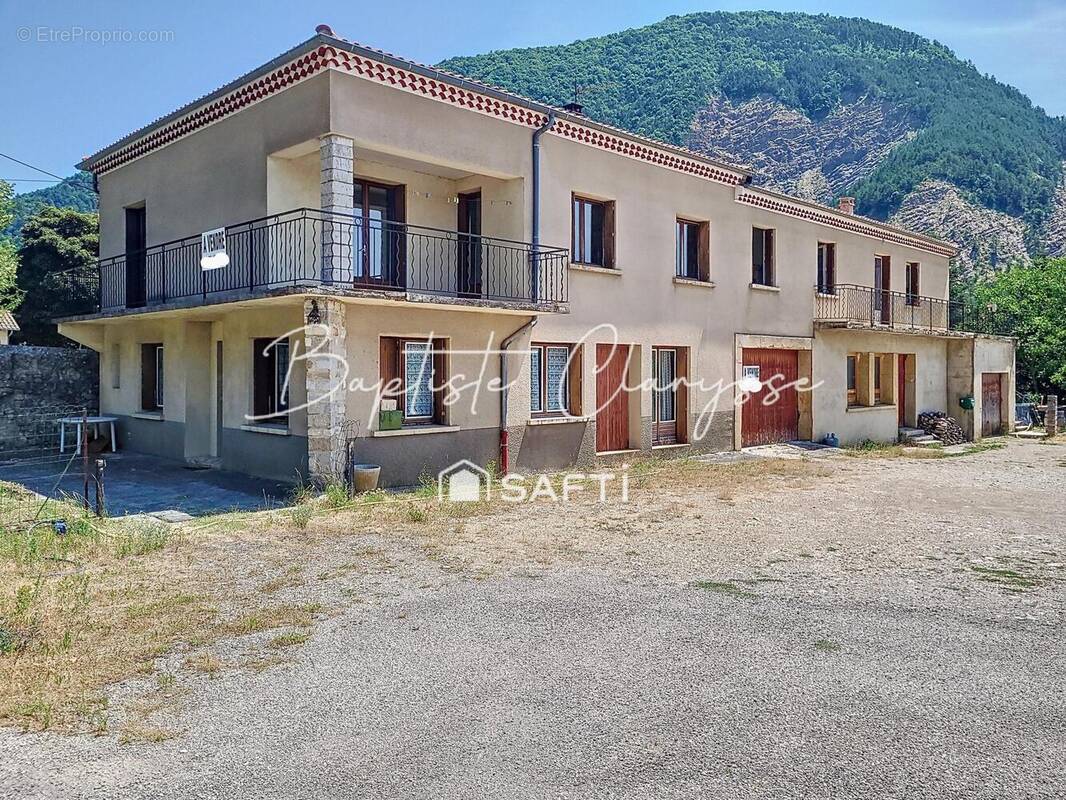 Photo 1 - Maison à CHATILLON-EN-DIOIS