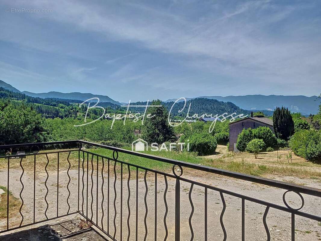 Photo 2 - Maison à CHATILLON-EN-DIOIS