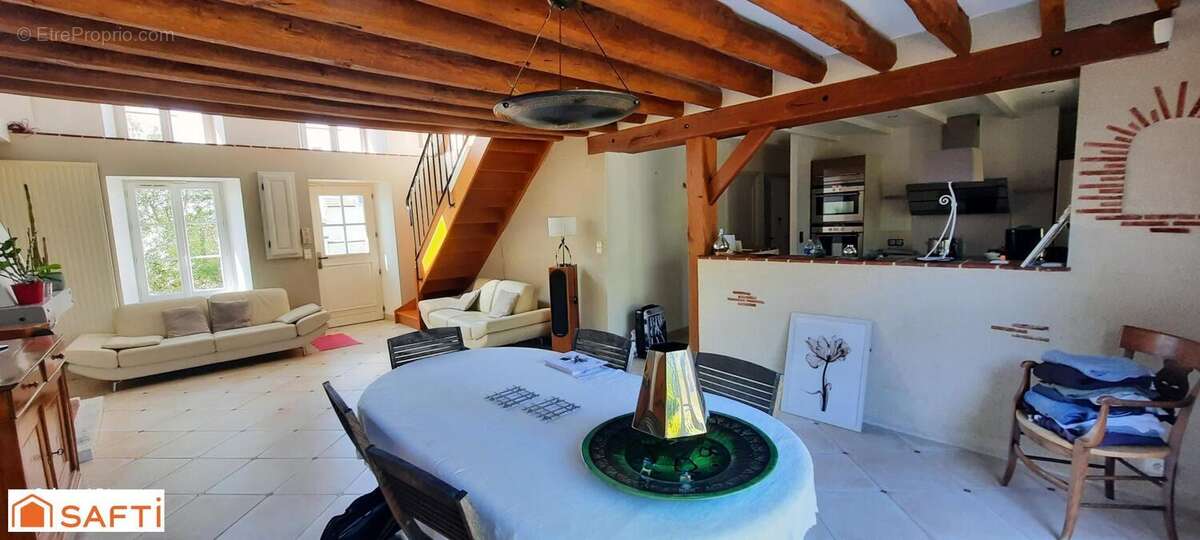 Photo 5 - Maison à JOUY-LE-CHATEL