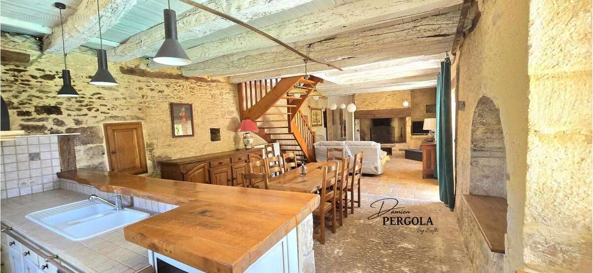 Photo 3 - Maison à VALOJOULX