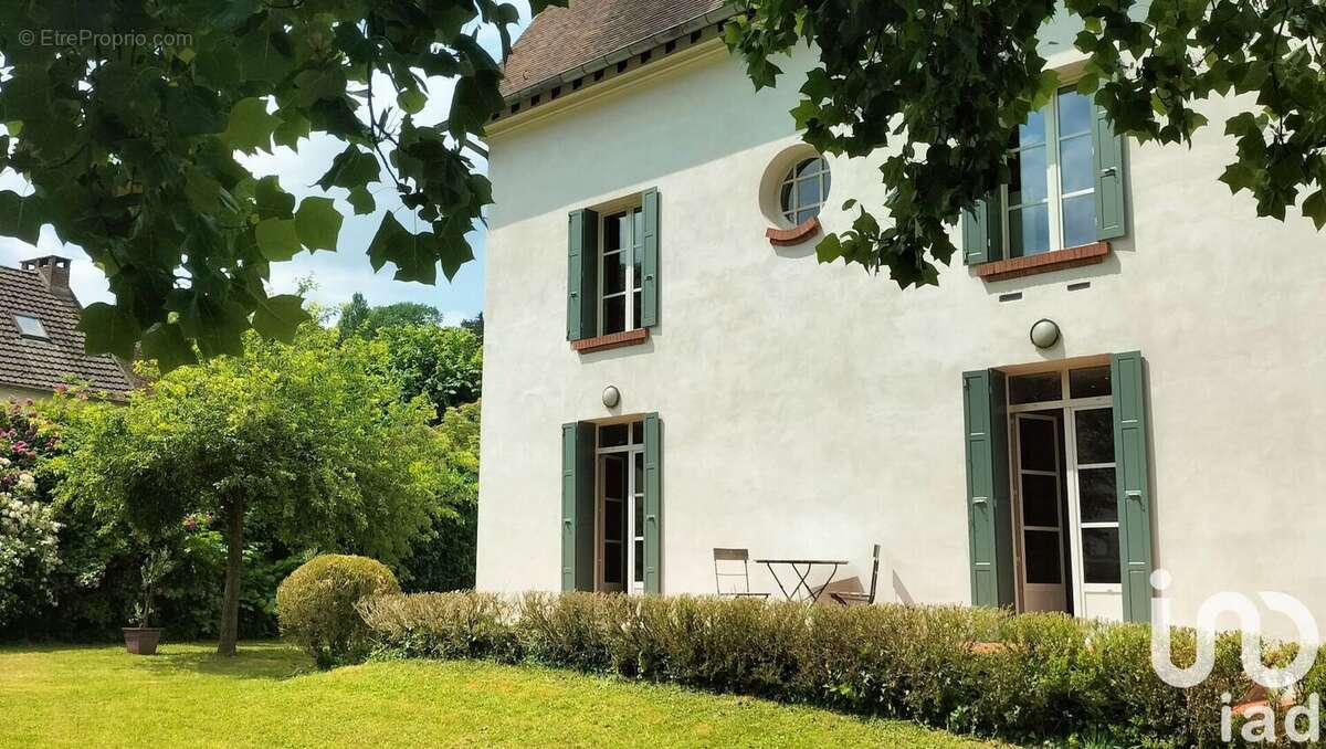 Photo 2 - Maison à NOISY-SUR-OISE